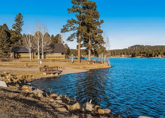 The Lakeview Escape