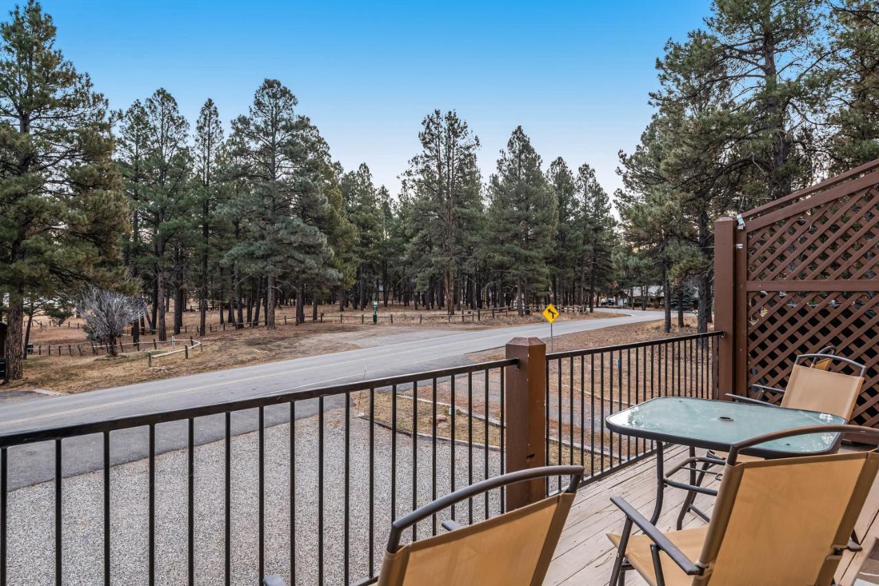 The Lakeview Escape