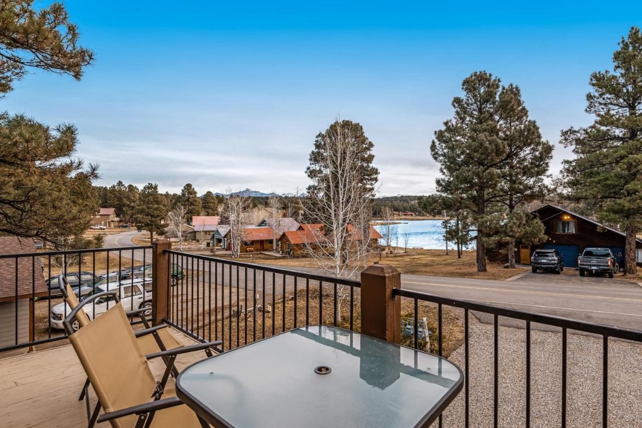 The Lakeview Escape