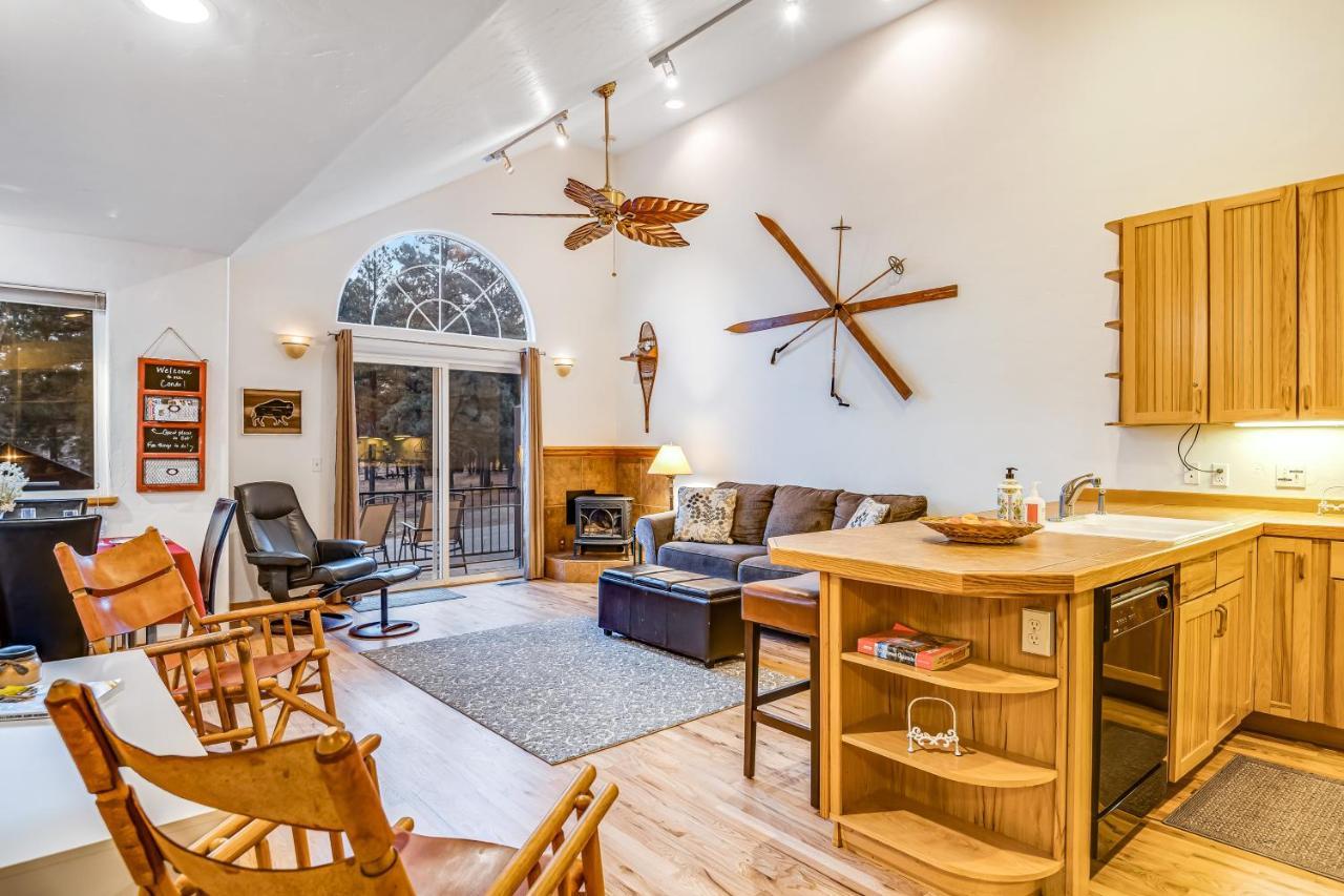 The Lakeview Escape